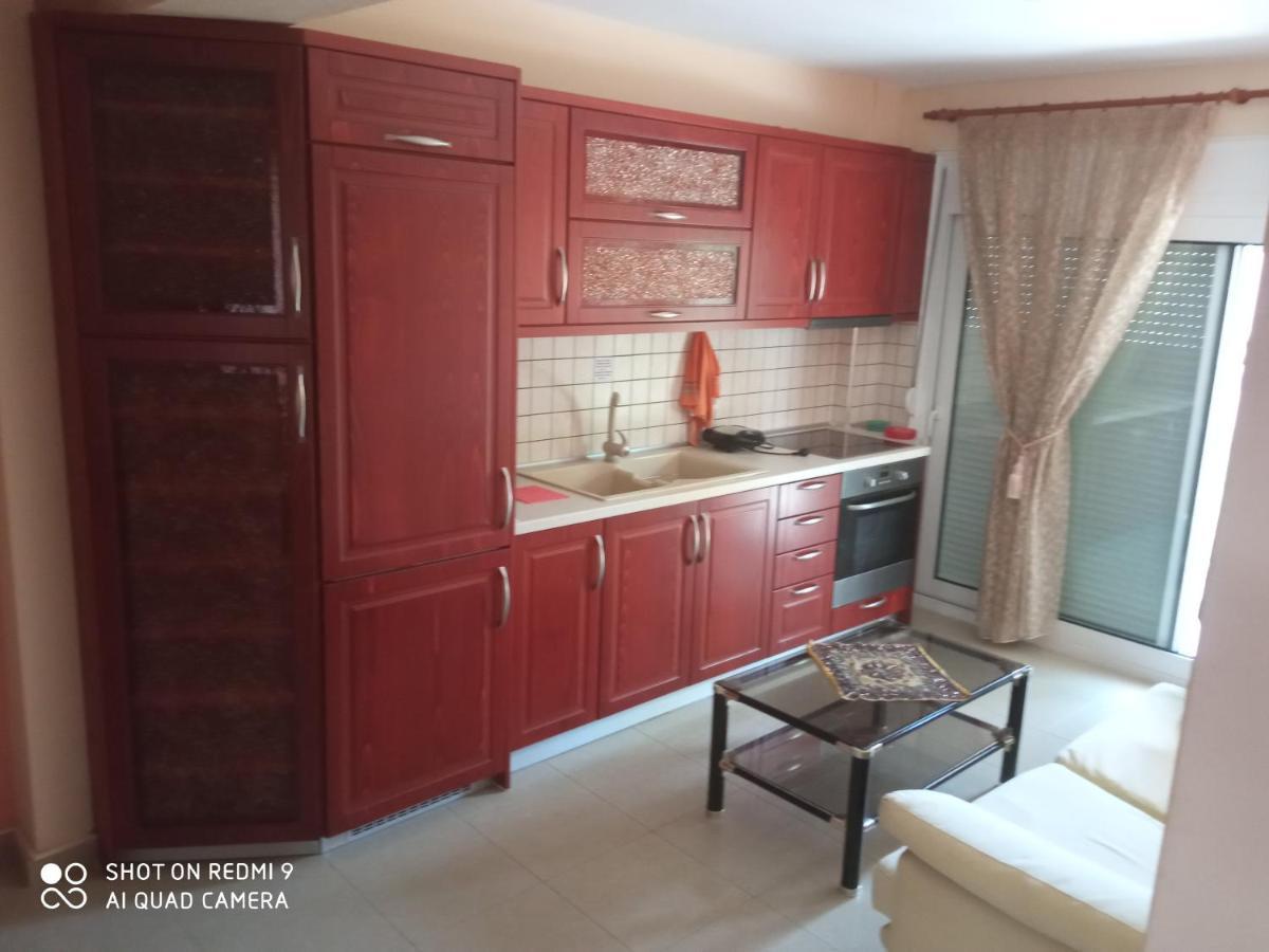 Maria Lux Apartments Volos Bagian luar foto